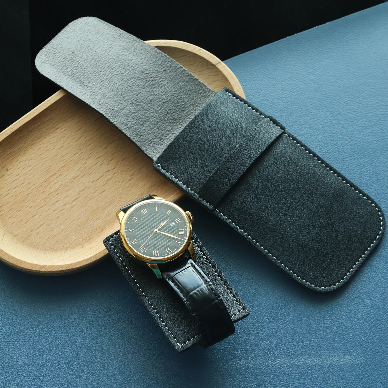 1PCS Personalized Leather Watch Pouch Travel Watch Case for Men Custom Engraved Watch Box Strap Pouch Gifts for Father
